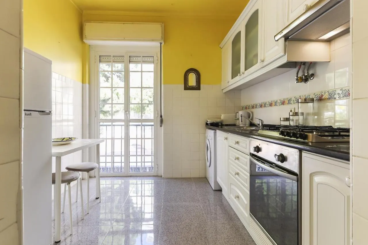 Principe Real Balcony By Homing Apartment Lisbon 0*,  Portugal